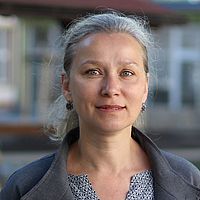 Dr. Susan Arnold