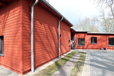 Das rote Haus von außen