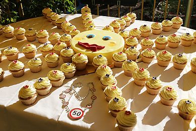 Kuchen und Cupcakes